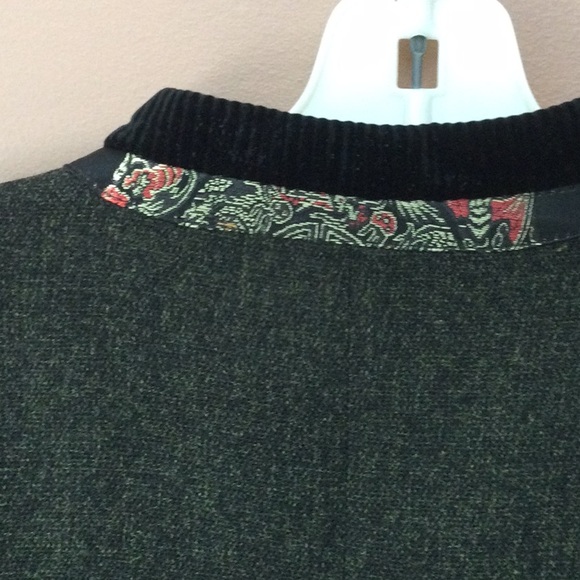 Gorgeous blazer - Picture 5 of 7